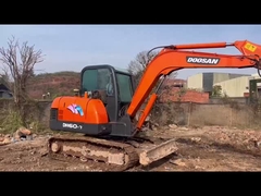 DOOSAN small excavator with 5.76 meters maximum dumping height for efficient operation