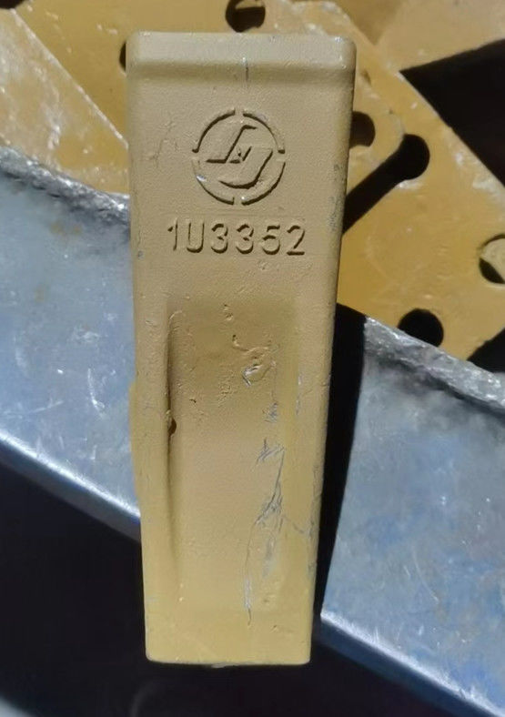Alloy steel Excavator Bucket Teeth Forging Casting IU3352 Rock Teeth For Cat E320