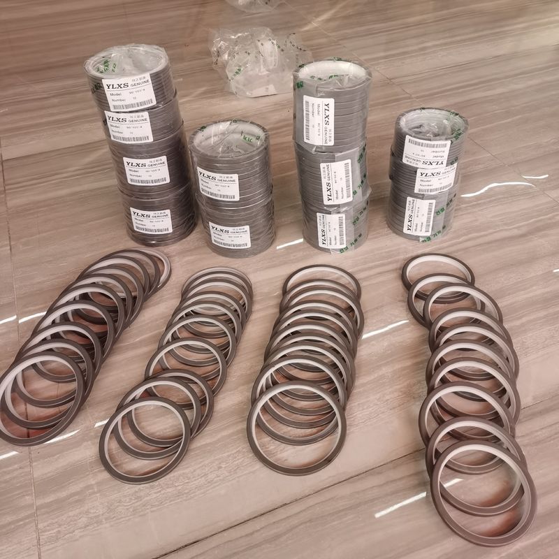Excavator Bucket Seal Kit Boom And Arm Seal For PC120 PC200 Machined