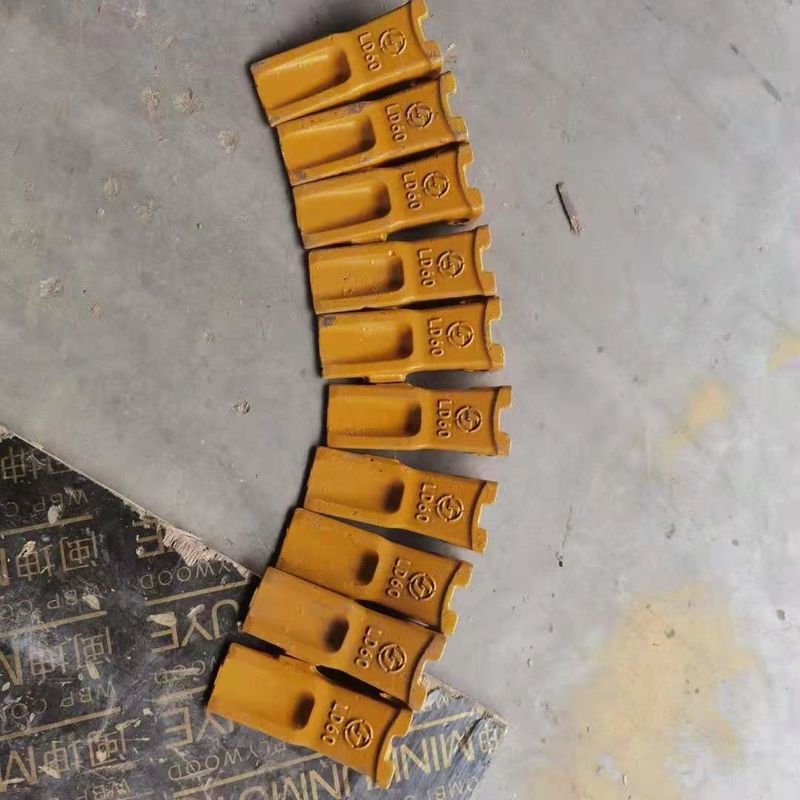excavator bucket tooth adaptor and blade plate  best price and hard   bucket tooth