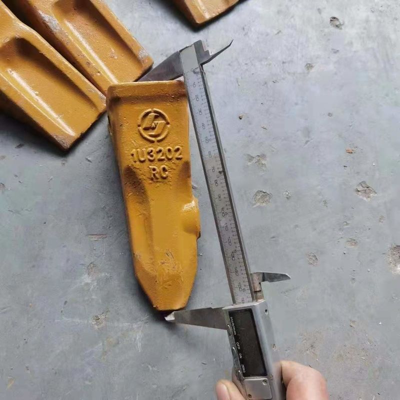 Excavator Bucket Tooth Best Price And Stiff Hard Bucket Tooth Pin  Bucket Tooth