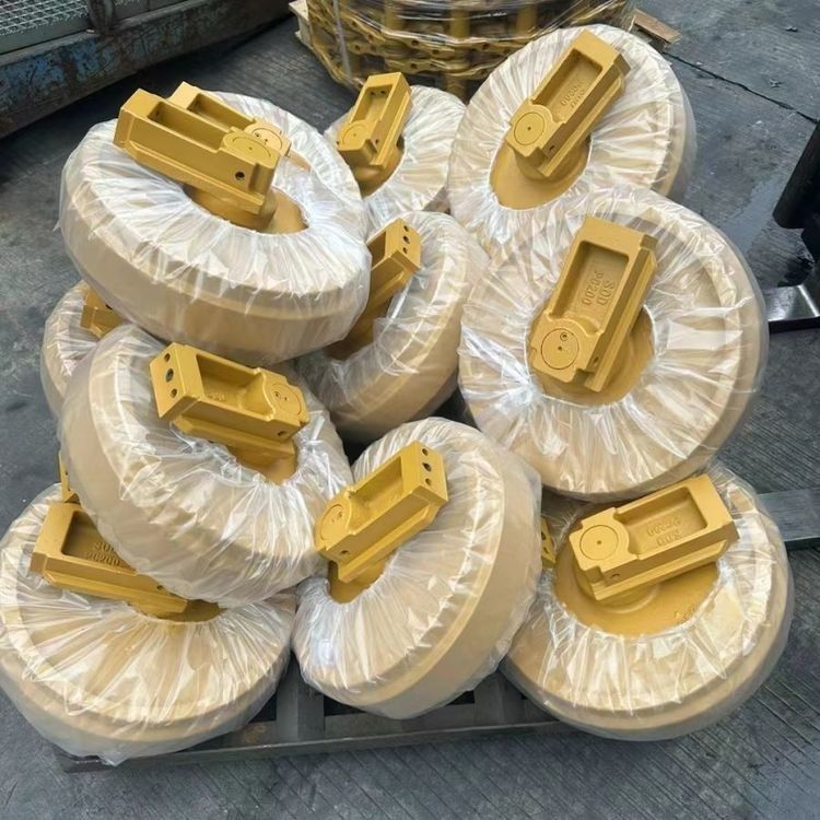 excavator dozer parts front idler 6t-2614 bulldozer adjuster front idler roller t200 d3g d4d d6 d6h d8r d11n d65 320d 32