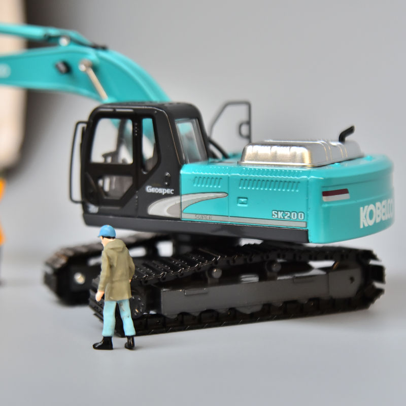 Shen Steel SK200 Excavator Model KOBELCO Original Simulation Metal Alloy Car Decoration Non-toys