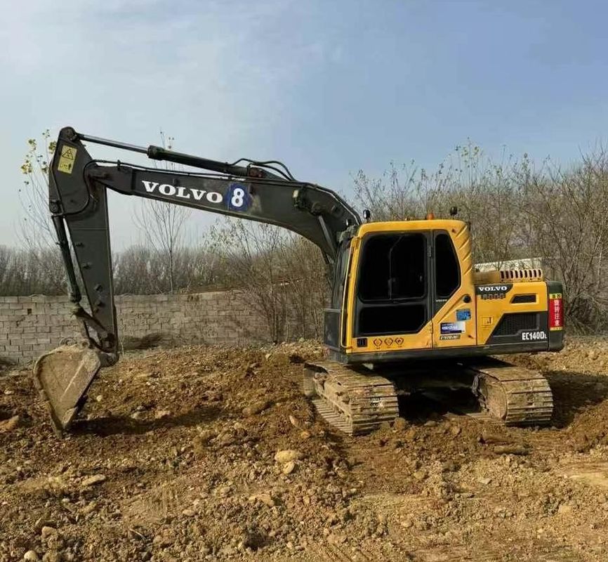 Used Volvo EC140 Excavator in Excellent Condition Ready for Quick Worldwide Shipping