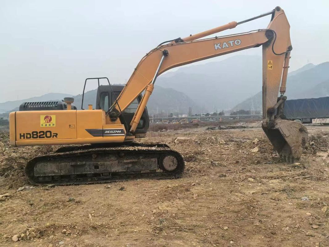 Used Kato HD820R Mini Excavator 8 Ton Capacity Full Service CE ISO Landscaping Utility