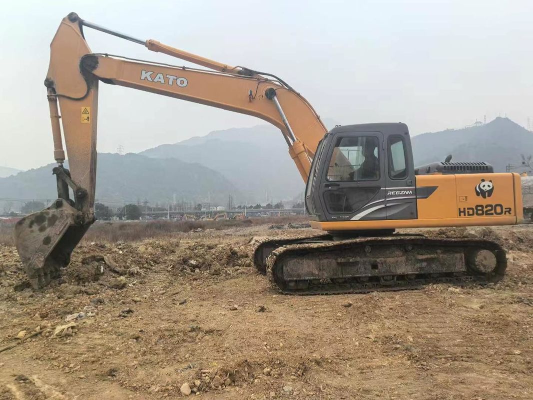 Used Kato HD820R Mini Excavator 8 Ton Capacity Full Service CE ISO Landscaping Utility