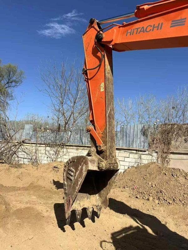 Used Hitachi ZAXIS 120 Excavator 12Ton Capacity Full Service History Construction Mining