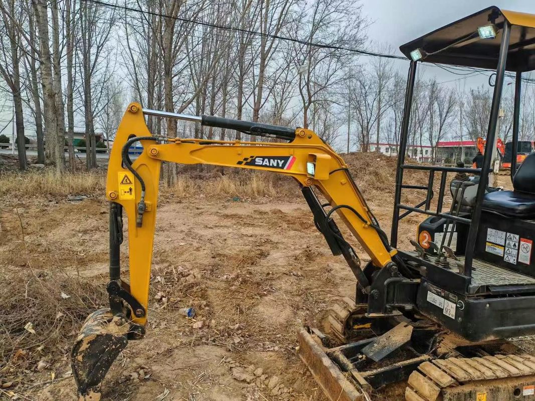 Used SANY SY16C 1.6T Mini Excavator Full Service Ideal for Landscaping and Utility Work