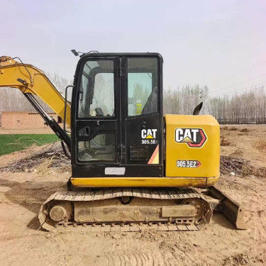 Used CAT 305.5E2 Mini Excavator 27.2kN Arm Digging Force Compact Robust Hydraulic Unit
