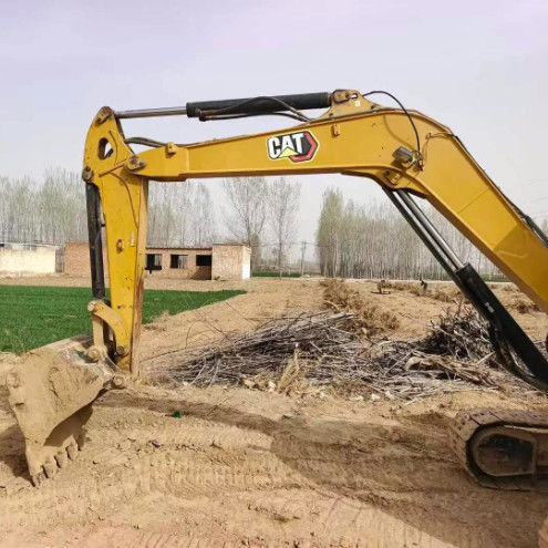 Used CAT 305.5E2 Mini Excavator 27.2kN Arm Digging Force Compact Robust Hydraulic Unit