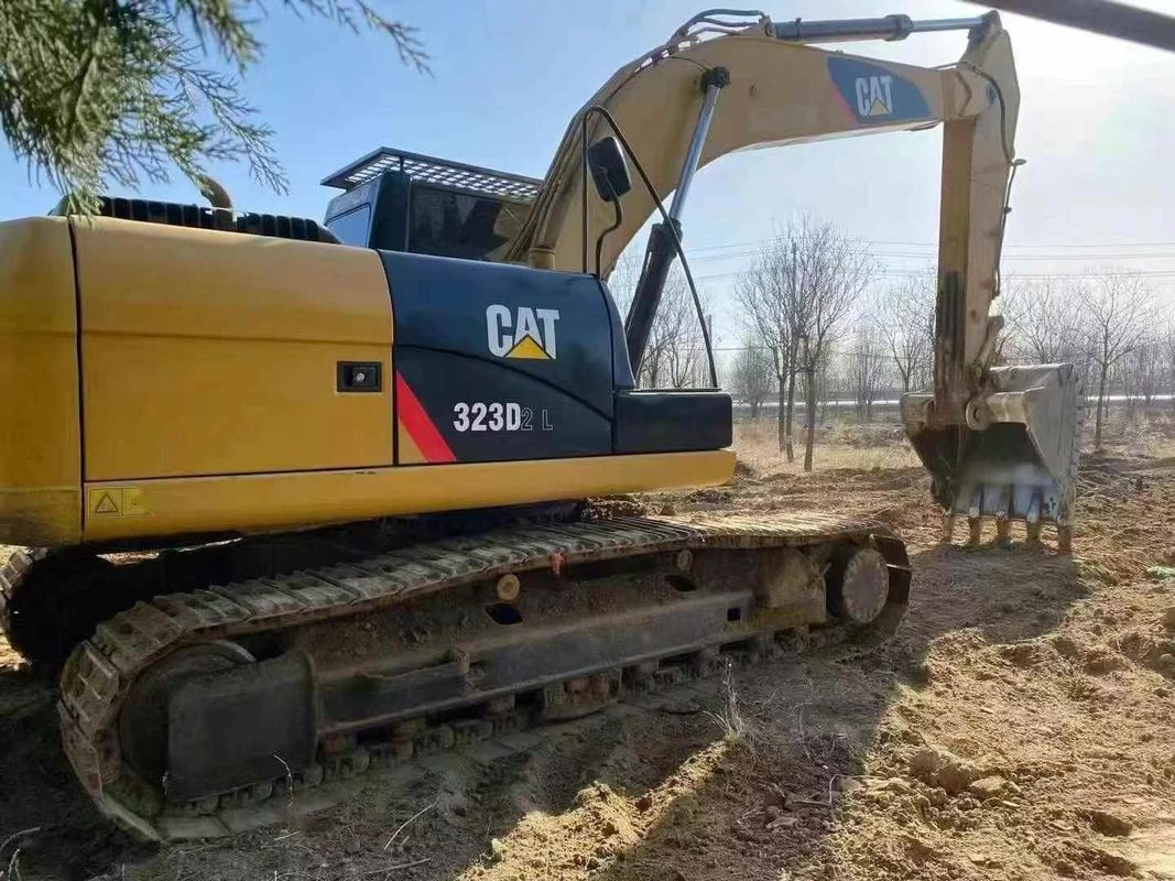 Used Caterpillar 323D Excavator Excellent Condition Ready for Heavy Construction Work