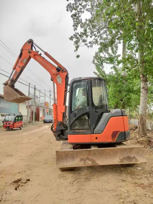 Used Hitachi ZX75-US Excavator 7.5 Ton Mini Digger Construction Machinery in Good Condition