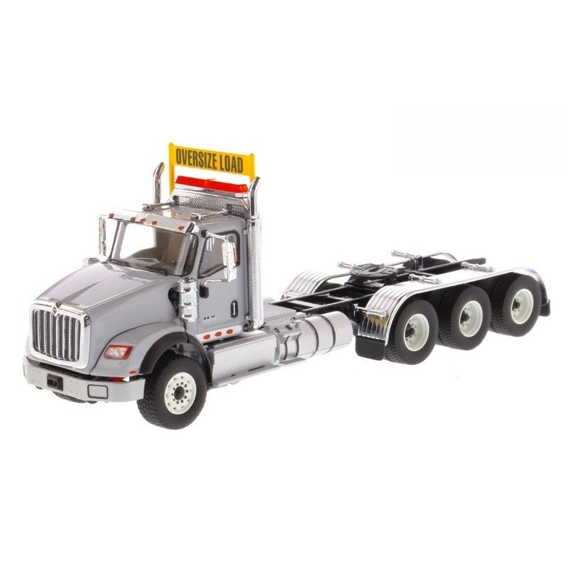 DM International HX620 Tri-Axle American Flatbed Truck Model 1:50 Scale Diecast Collectible 71011