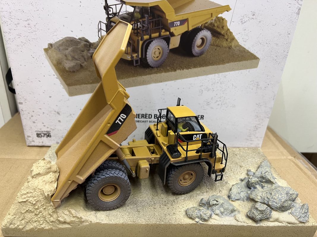 DM 1/50 Scale Heavy Duty Off-Highway Dump Truck Muddy Special Edition Diecast Model 85756