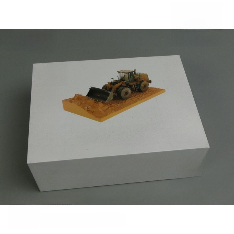 DM 1:50 Diecast Masters 966M Loader Muddy Weathered Version Engineering Vehicle Model 85703