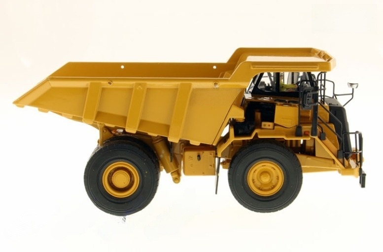 DM 775G Off-Highway Truck 1:50 Scale Diecast Model Dump Truck 85909 Collectible
