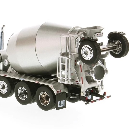 Caterpillar CT660 McNeilus Concrete Mixer Truck 1:50 Transport Series Diecast Model 85664