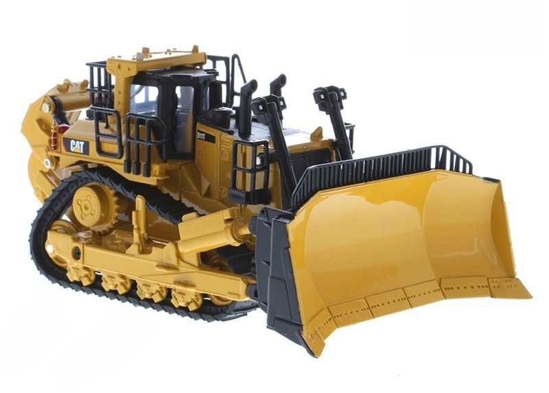 Diecast Masters D11 Bulldozer Engineering Truck Alloy Model 85637 with Accessories 1:64 Scale