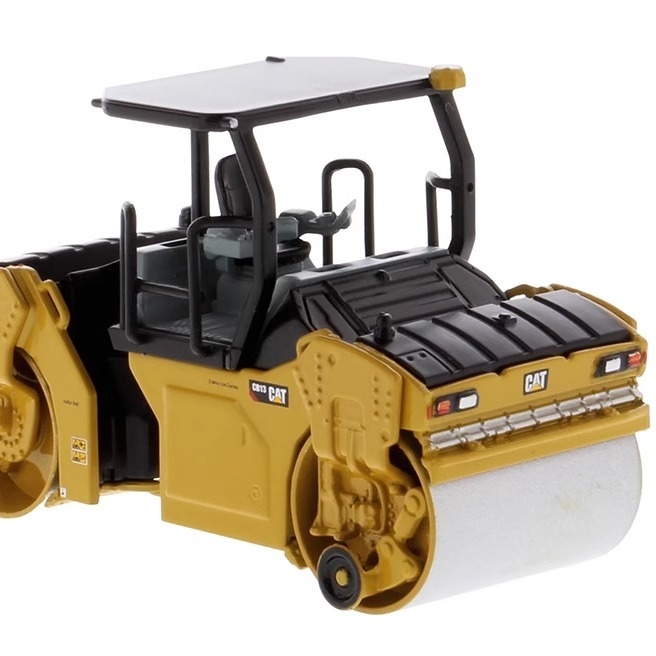 1:64 DM CB-13 Vibratory Roller Model Caterpillar Construction Engineering Vehicle 85630