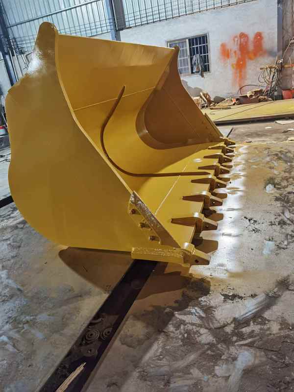 Customized 5.5 Cubic Meter Excavator Bucket for Cat 980 Wheel Loader - Heavy Duty Q355B Rock Bucket