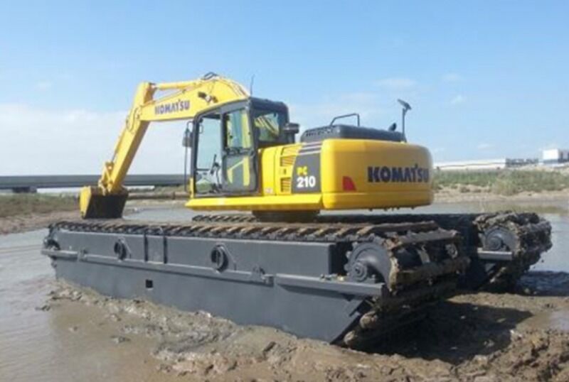 Customization 20 Ton Amphibious Excavator Pontoons Floating Chassis for Swamp Wetland Soft Terrain Projects