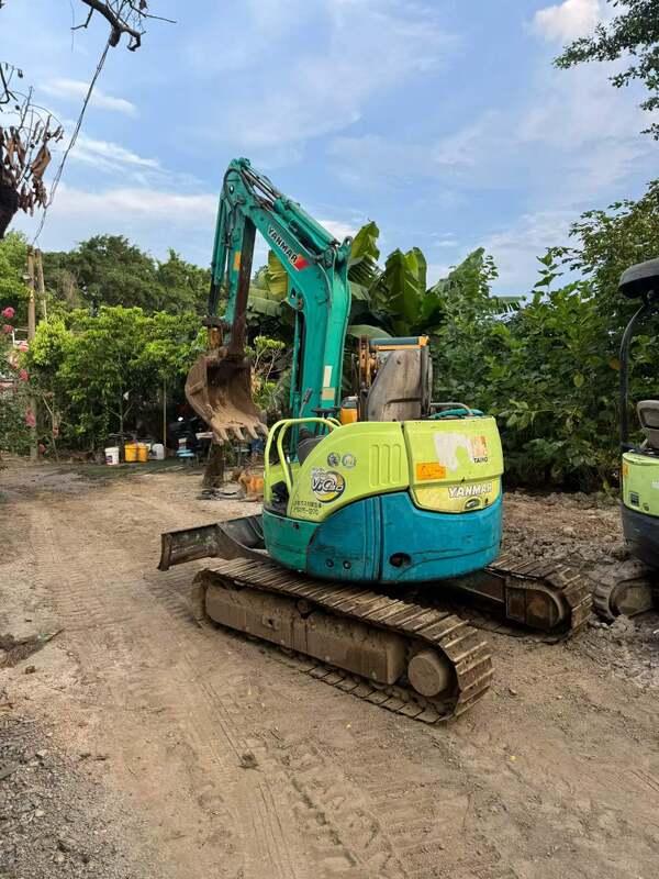 Used Second Hand YANMARR Vio30 3 Ton Mini Crawler Excavator In Stock For Sale
